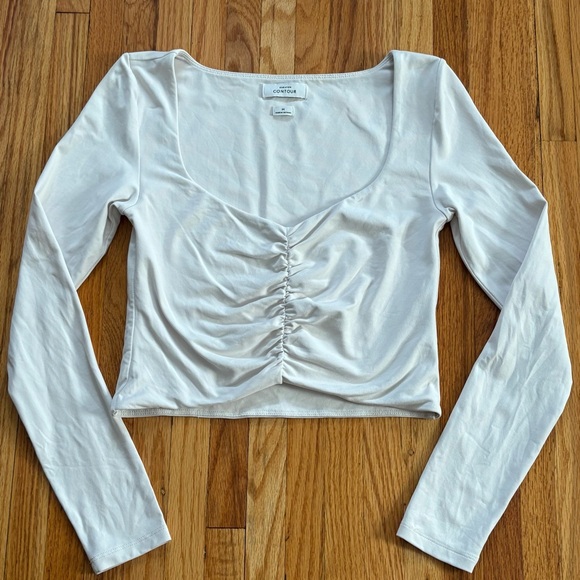 Aritzia Babaton Contour Long Sleeve Top. SZ M - Picture 1 of 3